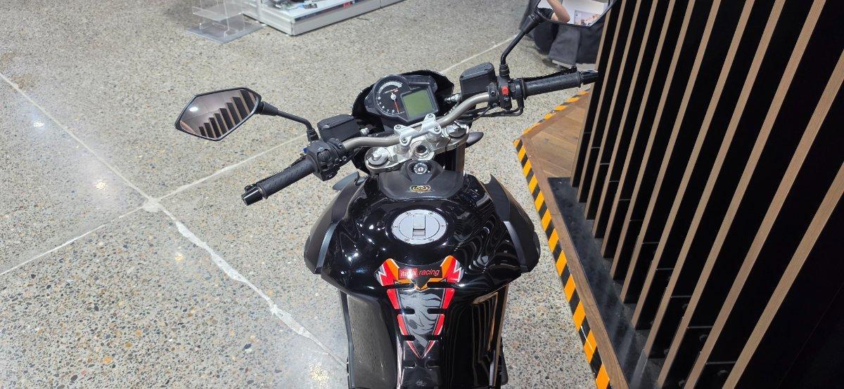 2014 APRILIA SHIVER SPORT SPORTS
