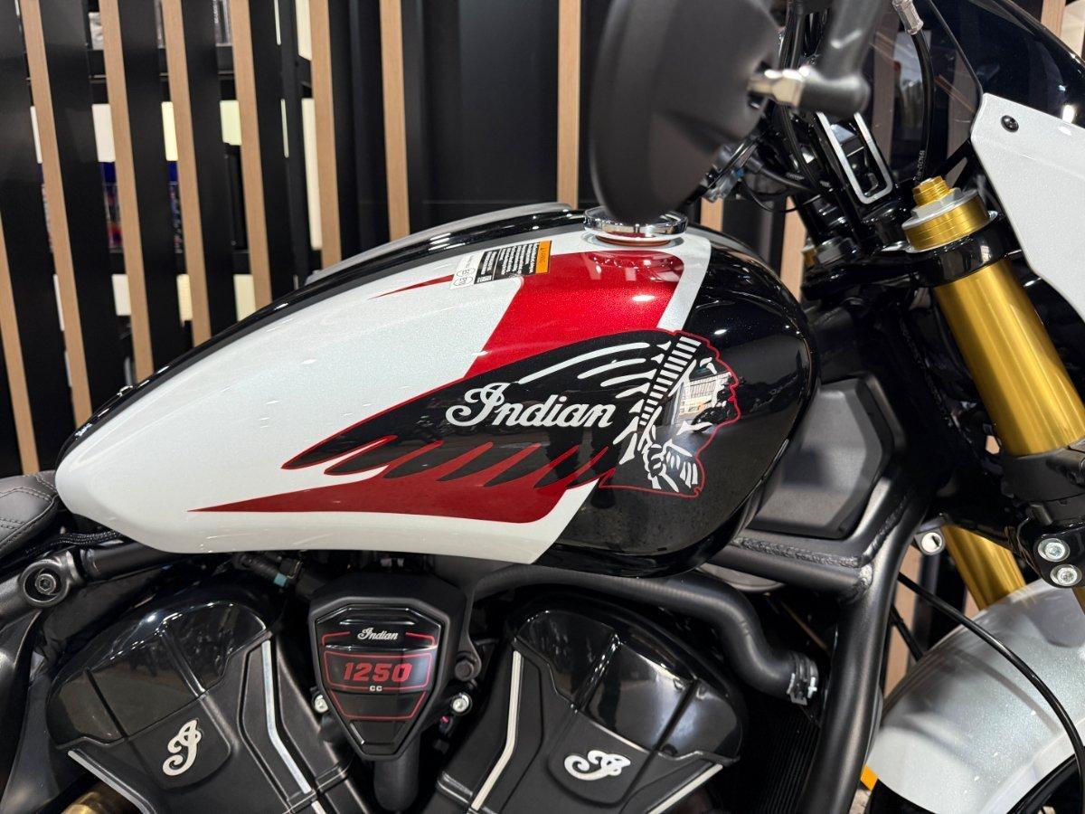 2025 INDIAN SCOUT 101 CRUISER