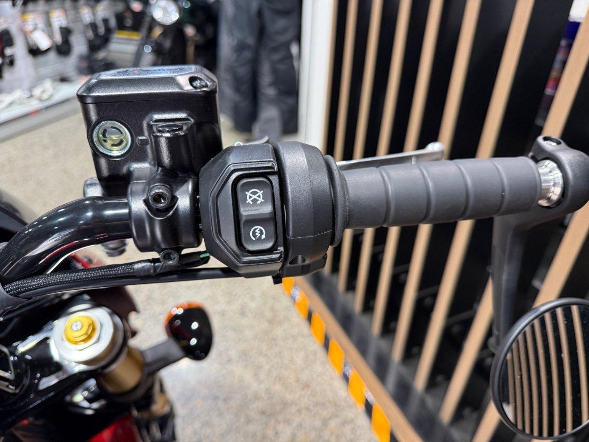 2025 INDIAN SCOUT 101 CRUISER