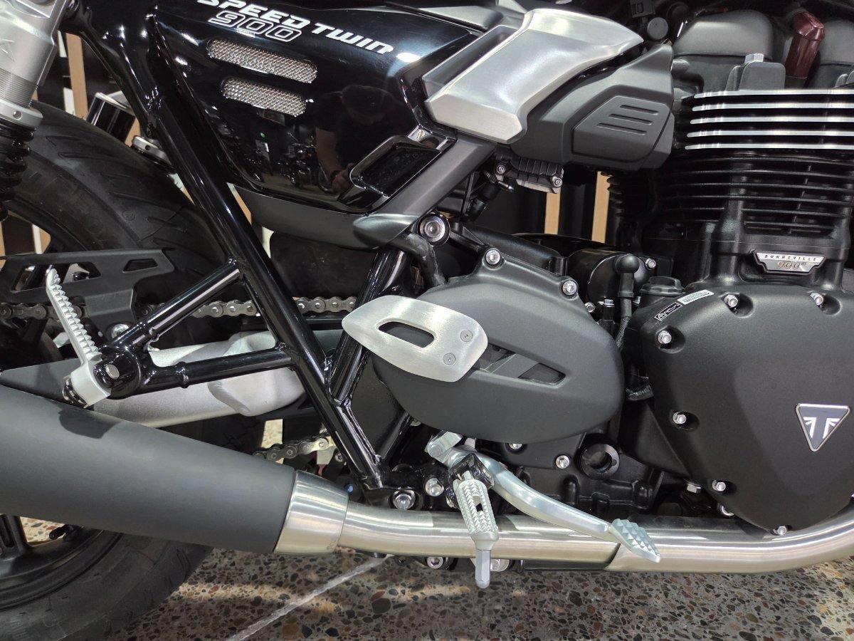 2026 TRIUMPH BONNEVILLE SPEED TWIN ROAD