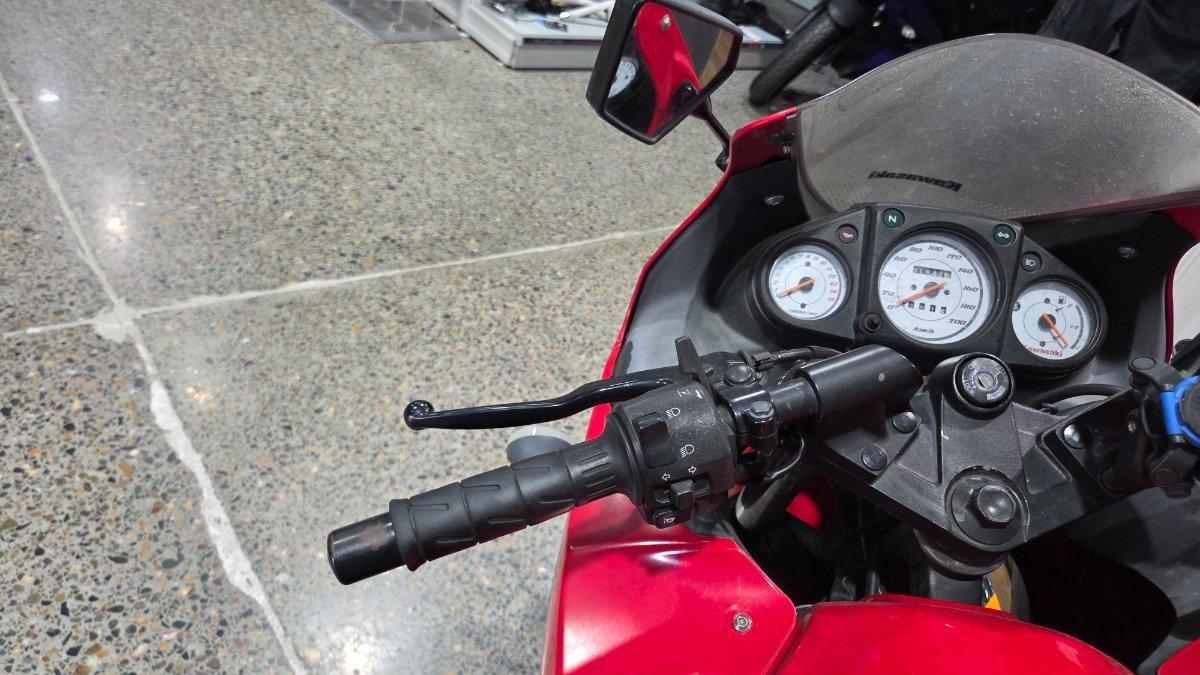 2012 KAWASAKI NINJA 250R (EX250) SPORTS