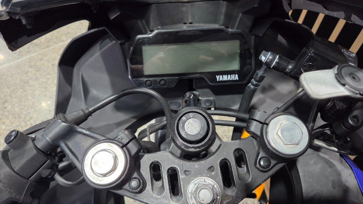 2021 YAMAHA YZF-R15 SPORTS