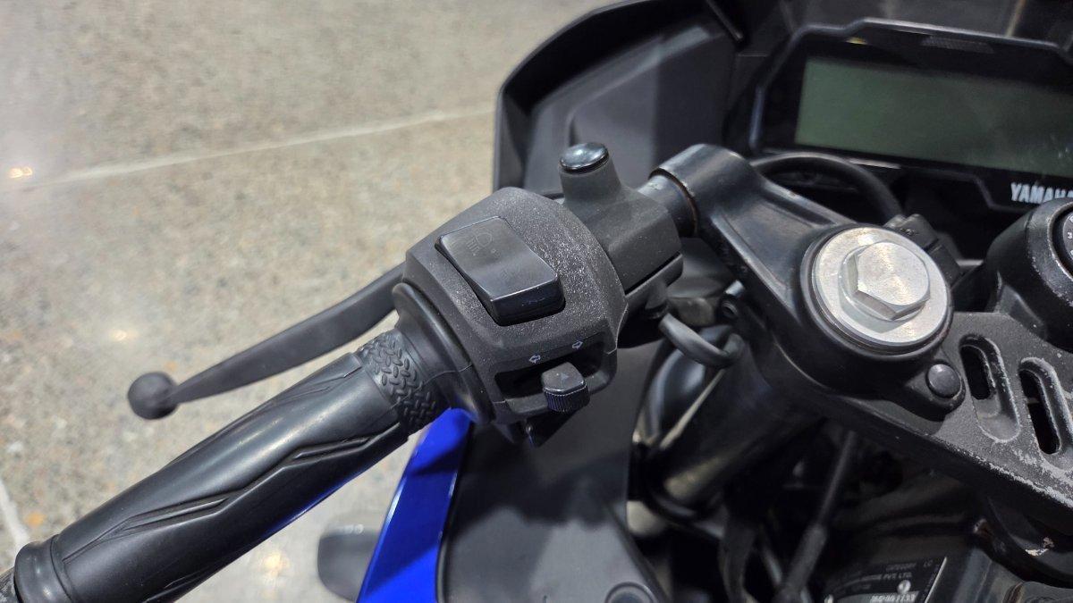 2021 YAMAHA YZF-R15 SPORTS