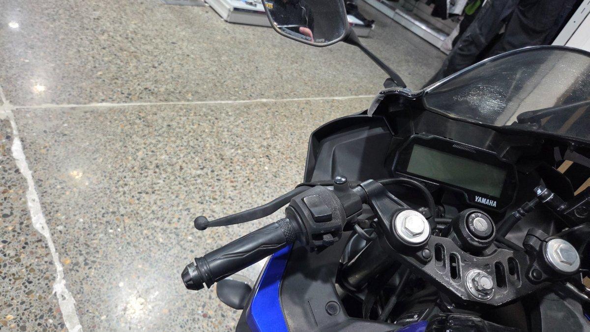2021 YAMAHA YZF-R15 SPORTS