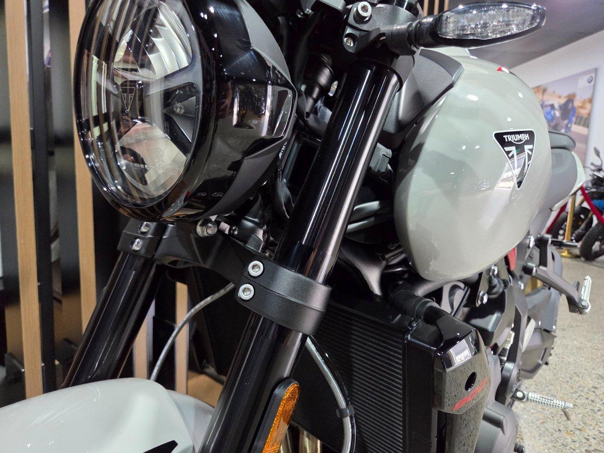 2026 TRIUMPH TRIDENT 800 ROAD