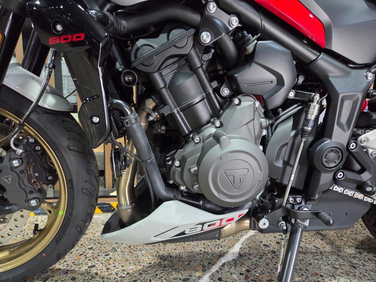 2026 TRIUMPH TRIDENT 800 ROAD