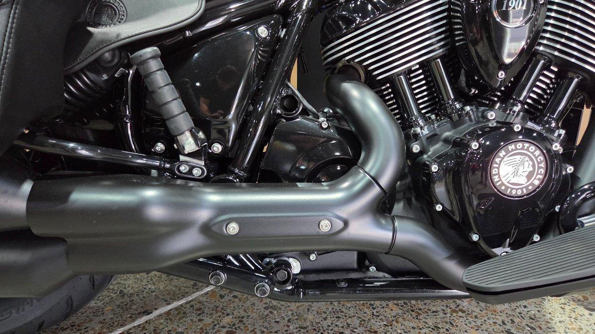 2026 INDIAN SUPER CHIEF DARK HORSE CRUISER