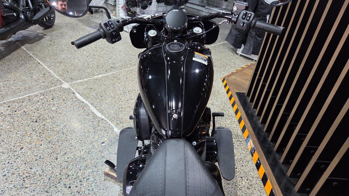 2026 INDIAN SUPER CHIEF DARK HORSE CRUISER