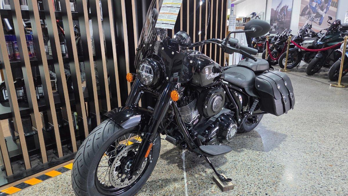 2026 INDIAN SUPER CHIEF DARK HORSE CRUISER