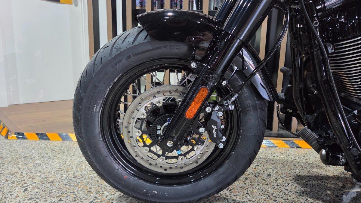 2026 INDIAN SUPER CHIEF DARK HORSE CRUISER