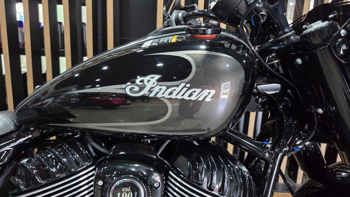 2026 INDIAN SUPER CHIEF DARK HORSE CRUISER