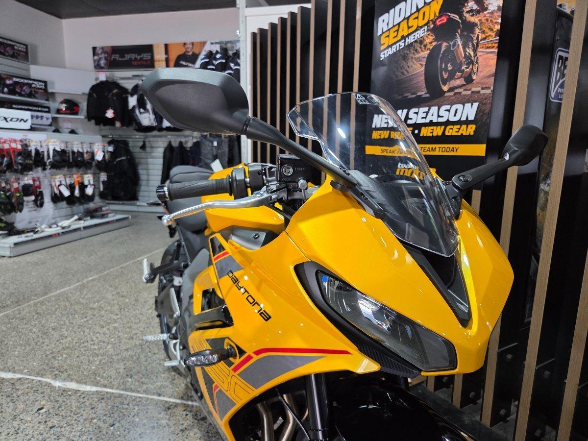 2026 TRIUMPH DAYTONA 660 (LAMS) ROAD