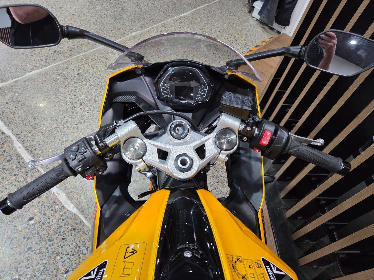 2026 TRIUMPH DAYTONA 660 (LAMS) ROAD