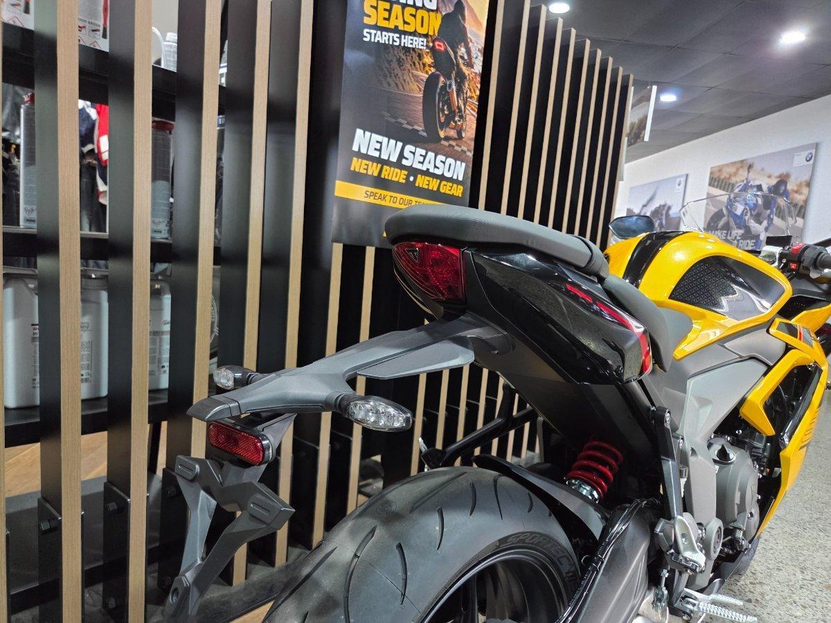 2026 TRIUMPH DAYTONA 660 (LAMS) ROAD