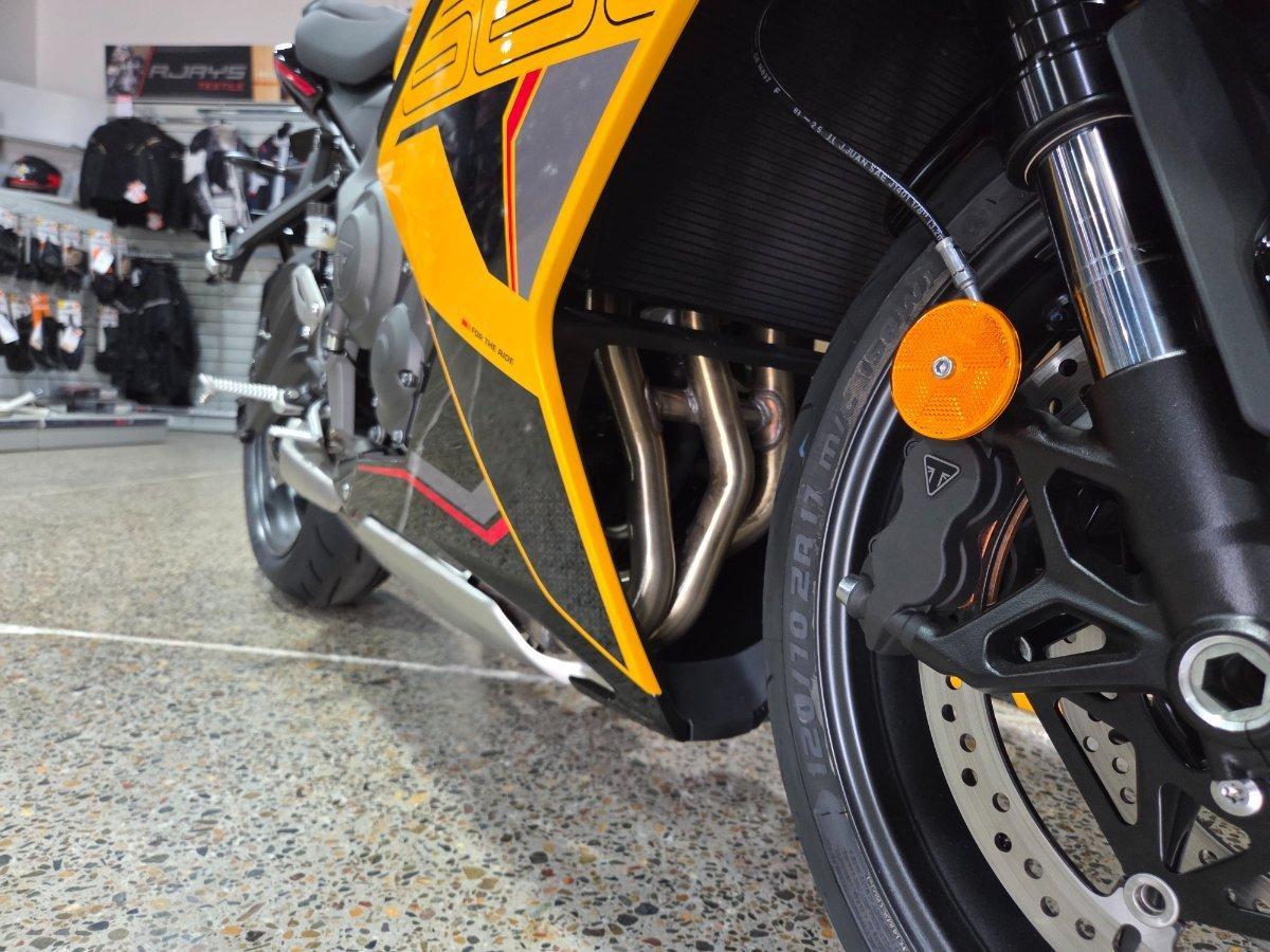 2026 TRIUMPH DAYTONA 660 (LAMS) ROAD