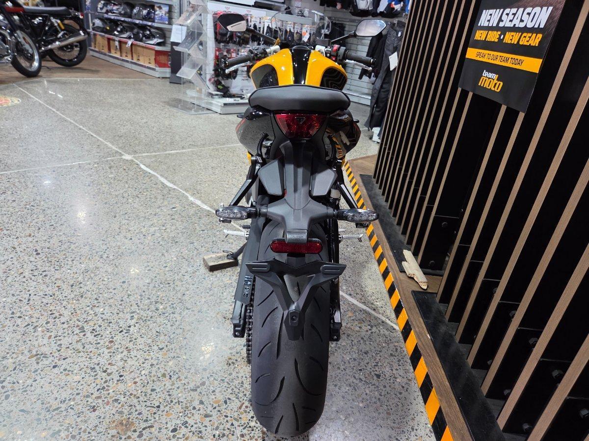 2026 TRIUMPH DAYTONA 660 (LAMS) ROAD