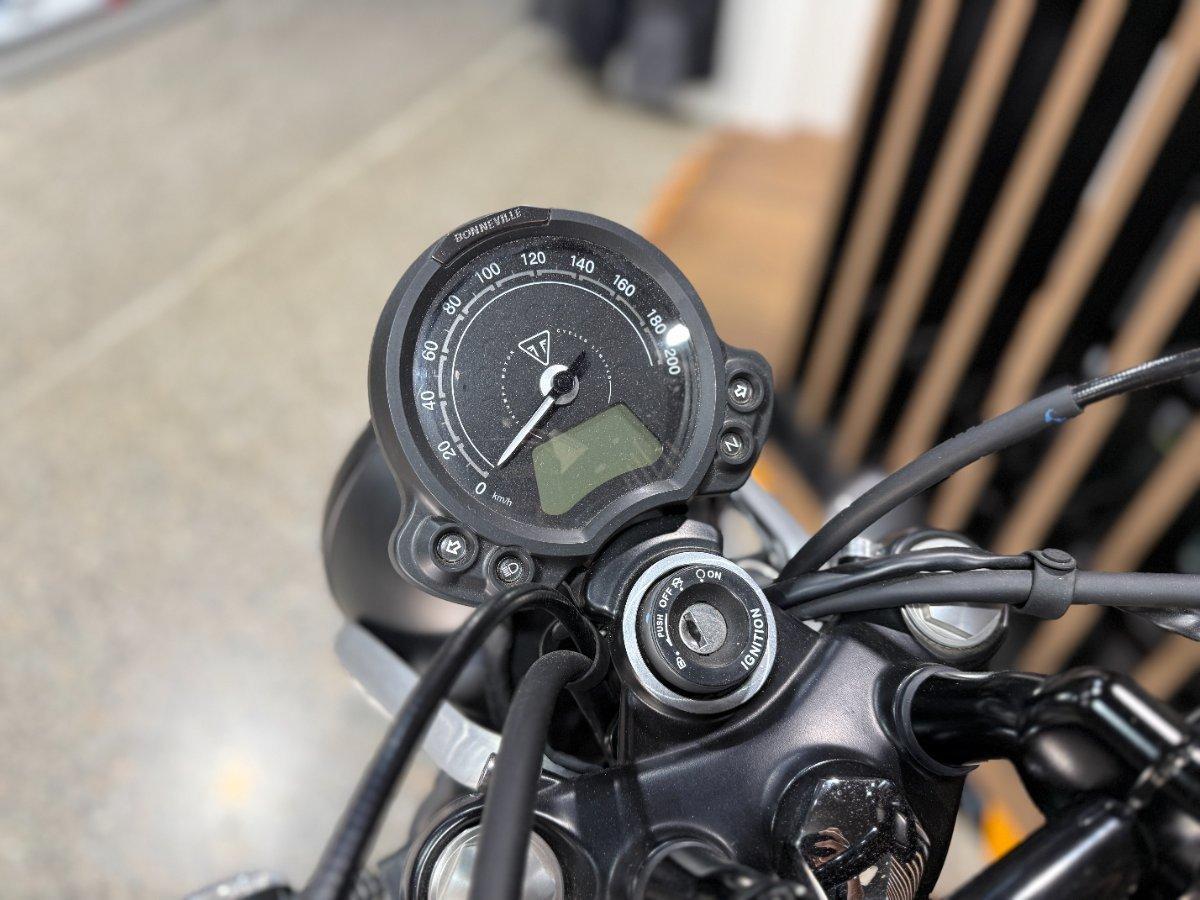 2024 TRIUMPH SPEED TWIN 900 ROAD