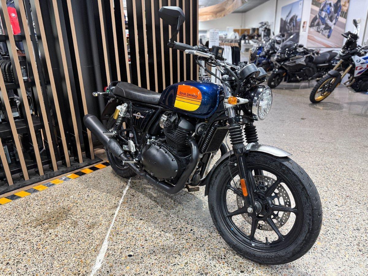 2023 ROYAL ENFIELD INTERCEPTOR 650 E5 DARK ROAD