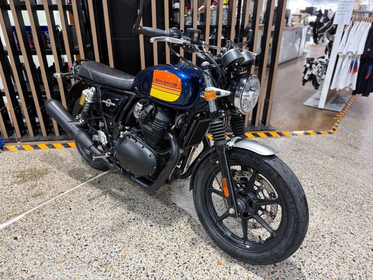 2023 ROYAL ENFIELD INTERCEPTOR 650 E5 DARK ROAD