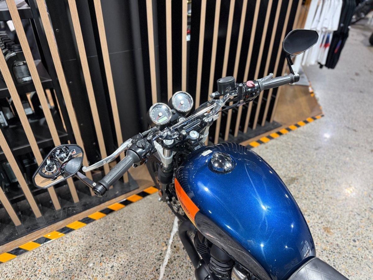2023 ROYAL ENFIELD INTERCEPTOR 650 E5 DARK ROAD