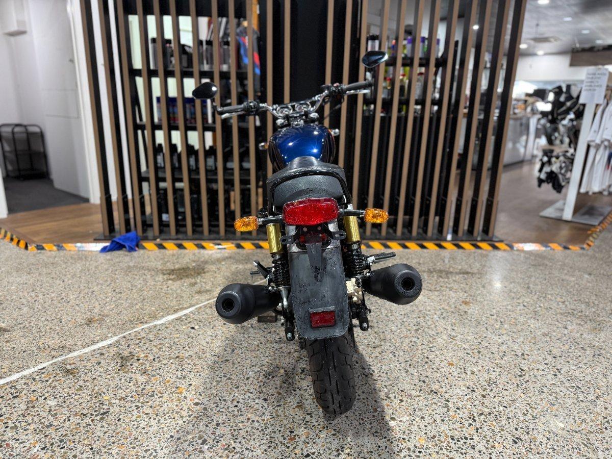 2023 ROYAL ENFIELD INTERCEPTOR 650 E5 DARK ROAD