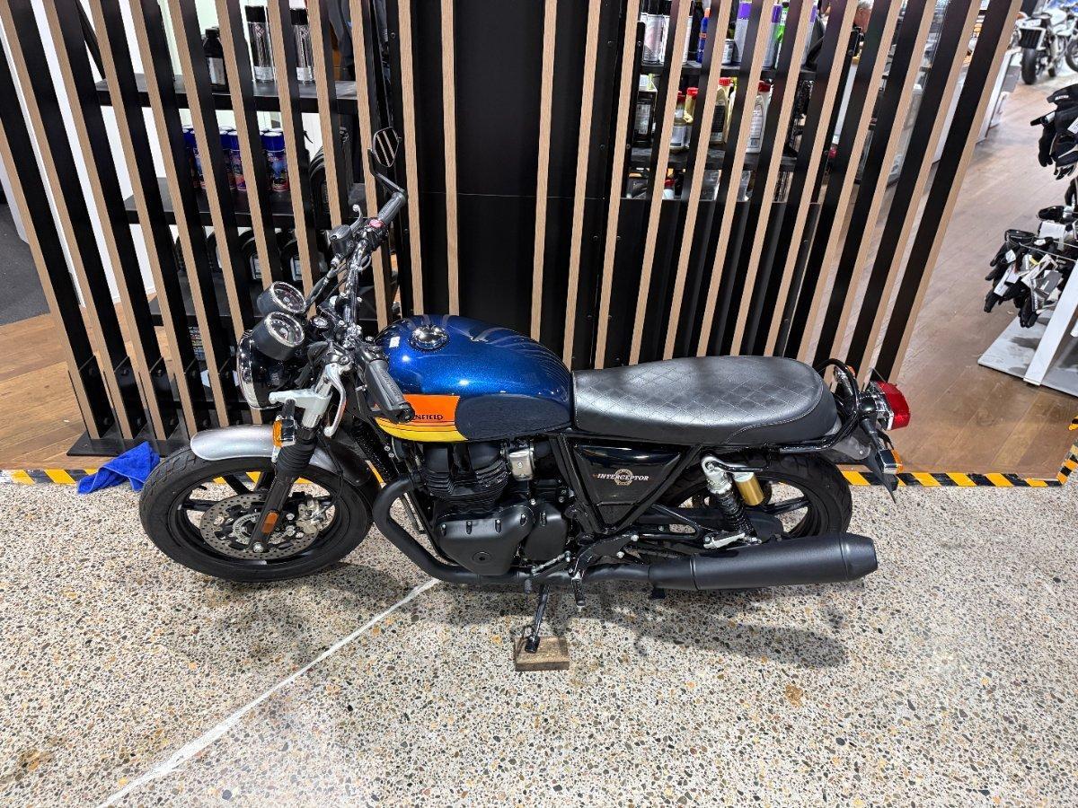2023 ROYAL ENFIELD INTERCEPTOR 650 E5 DARK ROAD