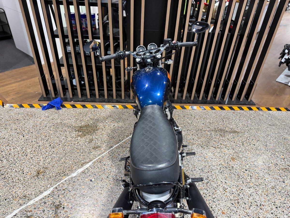 2023 ROYAL ENFIELD INTERCEPTOR 650 E5 DARK ROAD