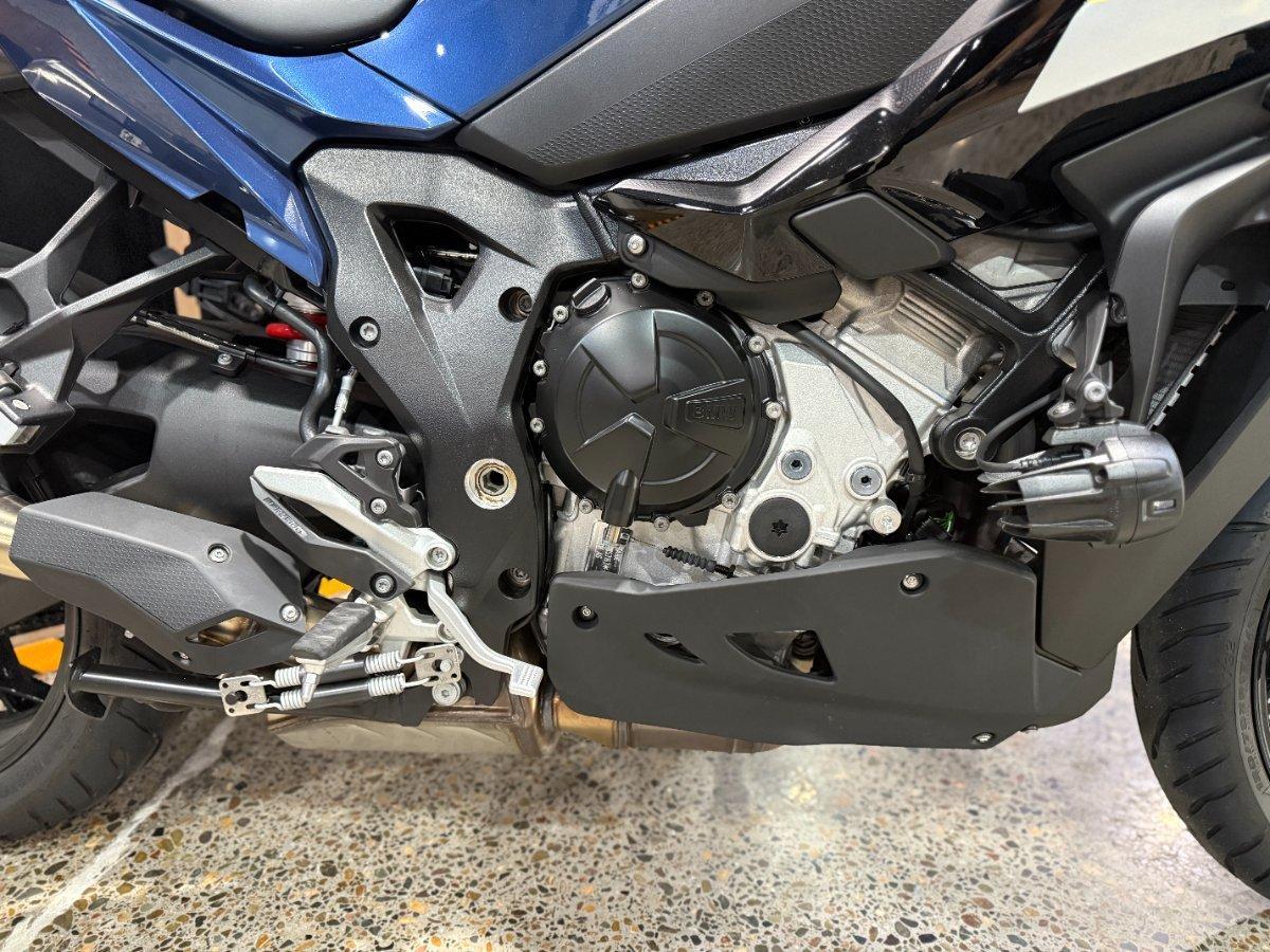 2025 BMW S 1000 XR DUAL SPORTS