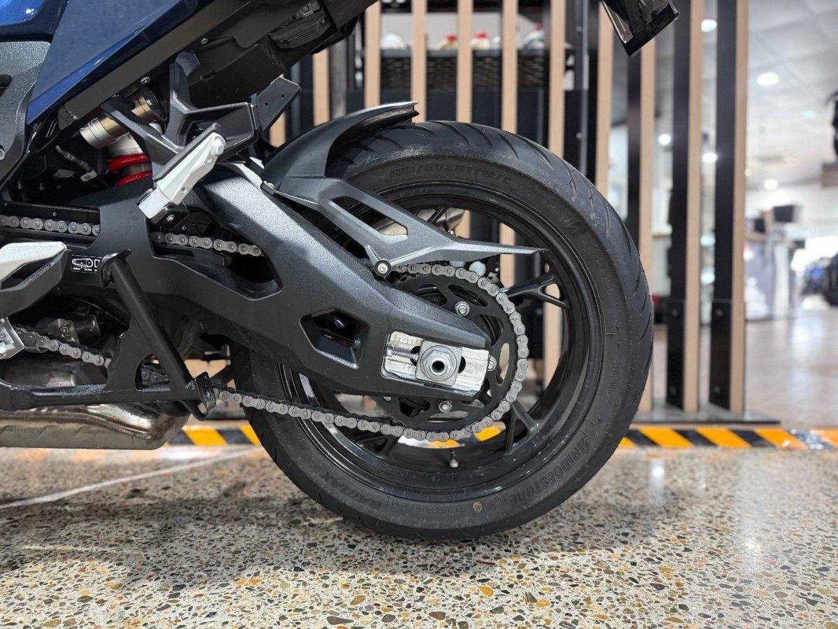 2025 BMW S 1000 XR DUAL SPORTS