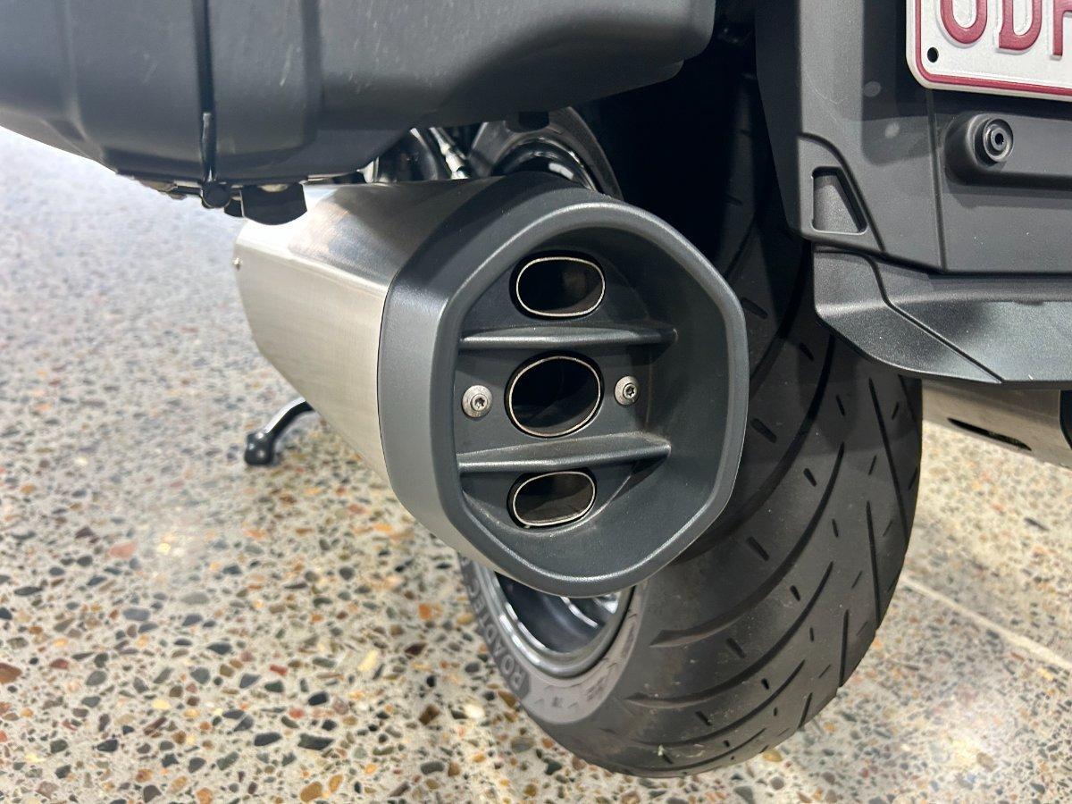 2023 BMW K 1600 GT ROAD
