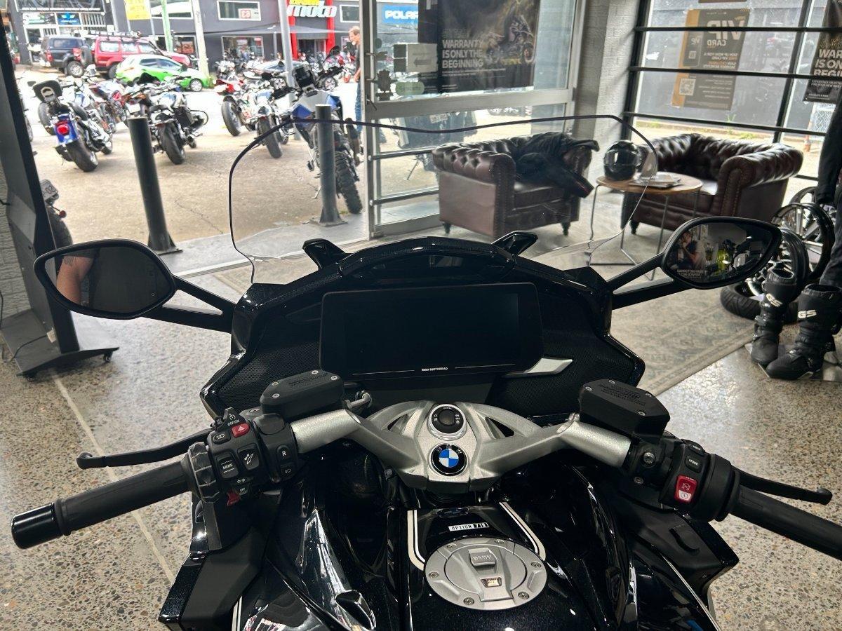 2023 BMW K 1600 GT ROAD