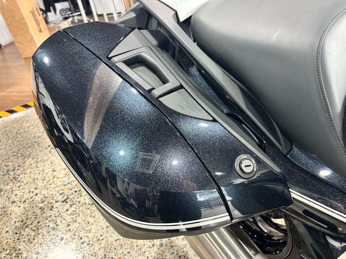 2023 BMW K 1600 GT ROAD