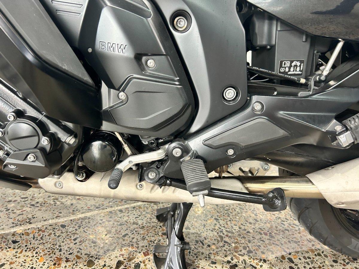 2023 BMW K 1600 GT ROAD