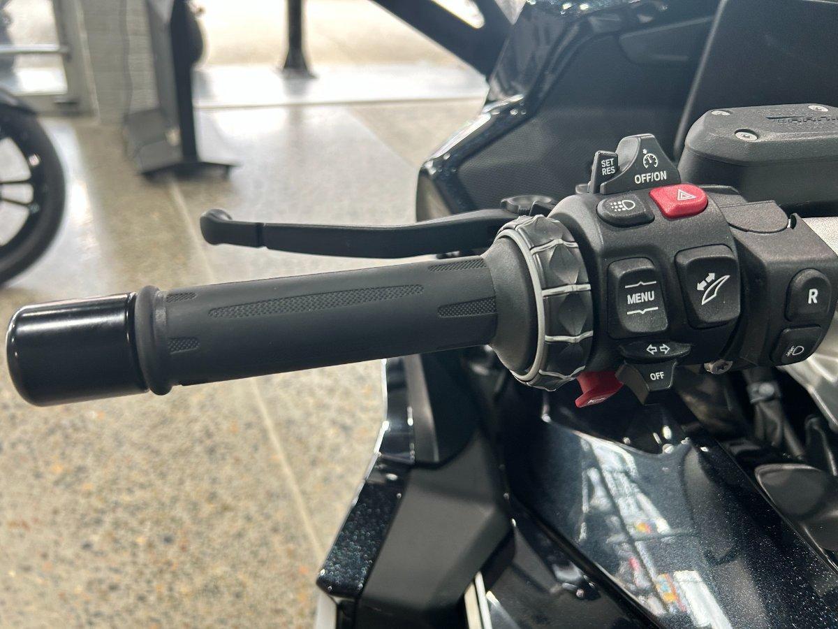2023 BMW K 1600 GT ROAD