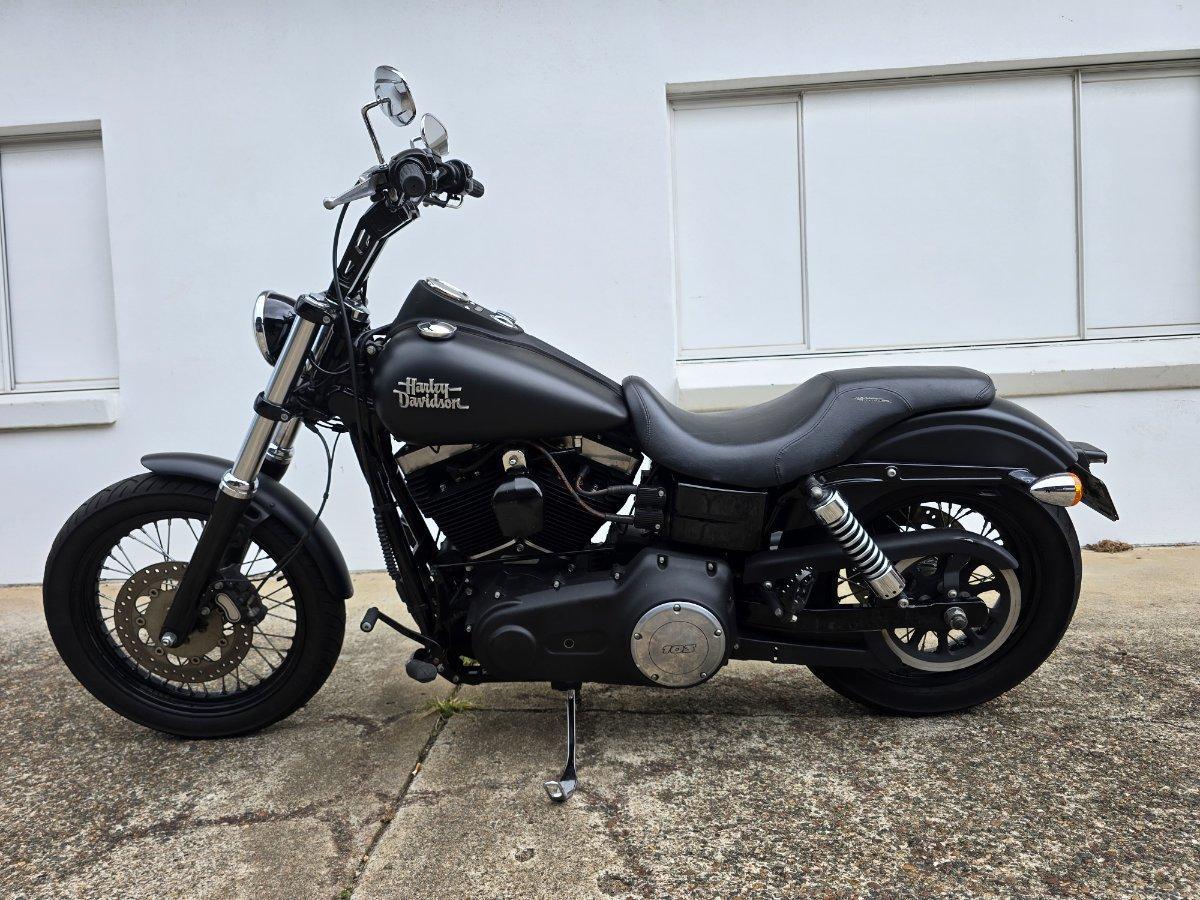 2015 HARLEY-DAVIDSON FXDB STREET BOB CRUISER
