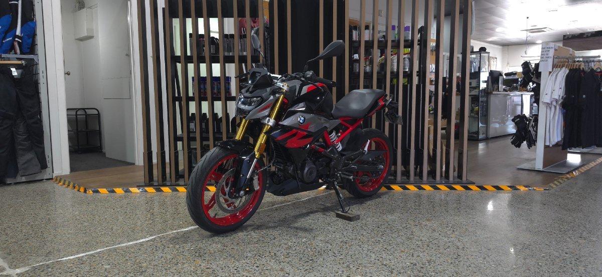 2026 BMW G 310 R SPORTS