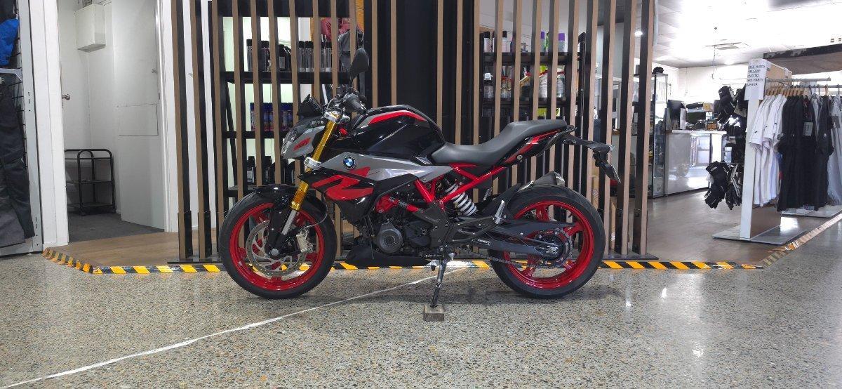 2026 BMW G 310 R SPORTS