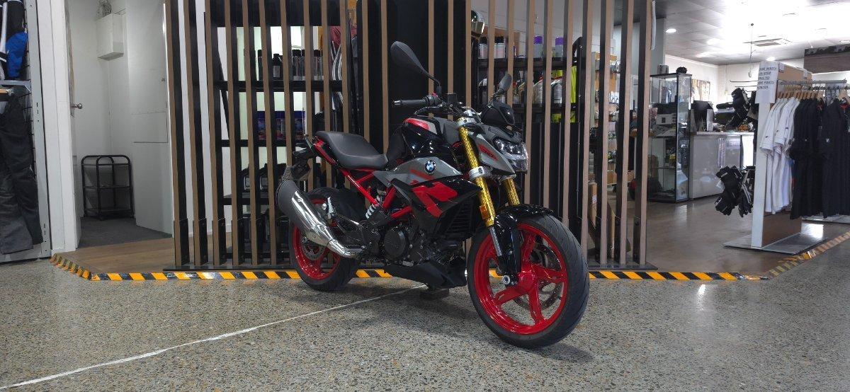 2026 BMW G 310 R SPORTS