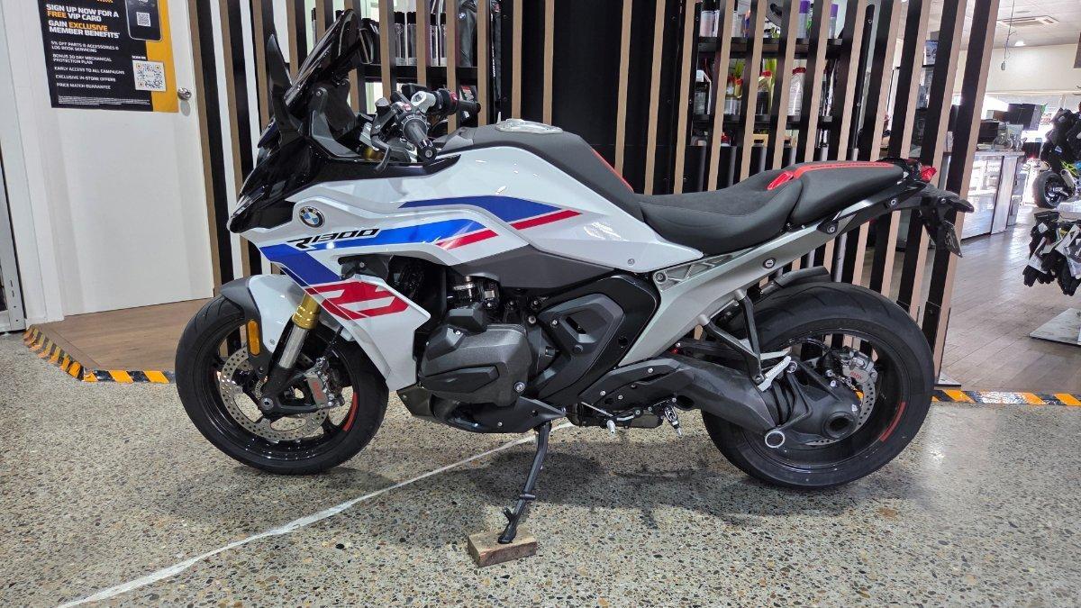 2026 BMW R 1300 RS SPORTS