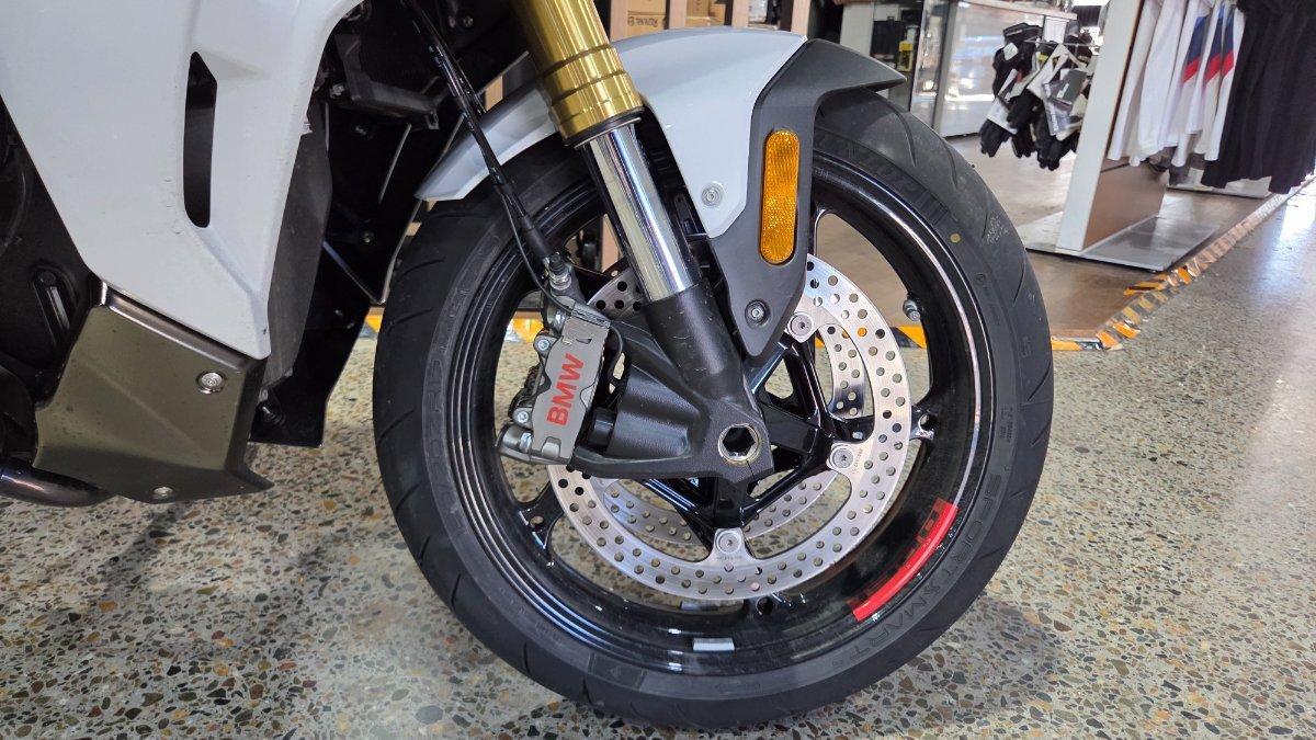2026 BMW R 1300 RS SPORTS