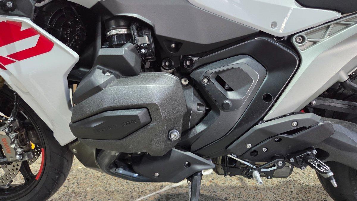 2026 BMW R 1300 RS SPORTS