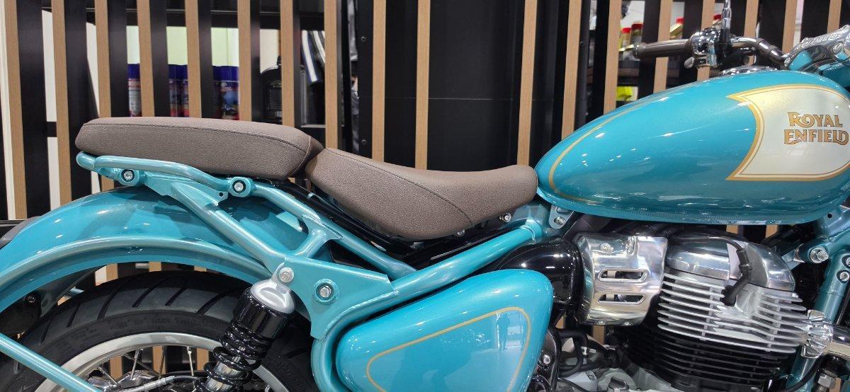 2025 ROYAL ENFIELD CLASSIC 650 ROAD