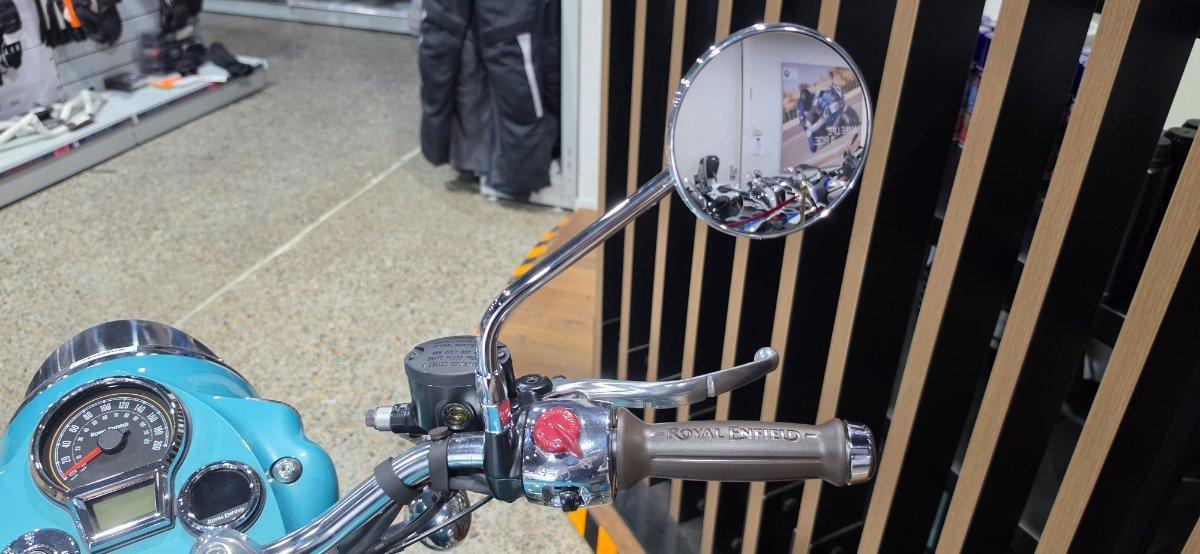 2025 ROYAL ENFIELD CLASSIC 650 ROAD