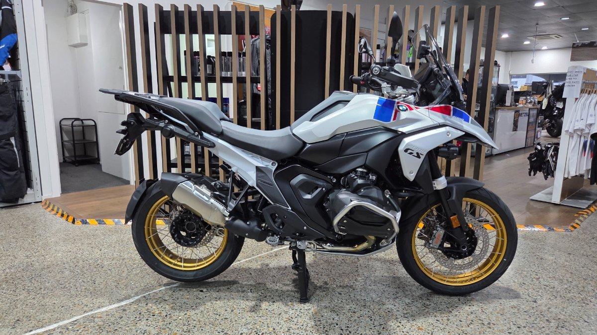 2026 BMW R 1300 GS TROPHY DUAL SPORTS