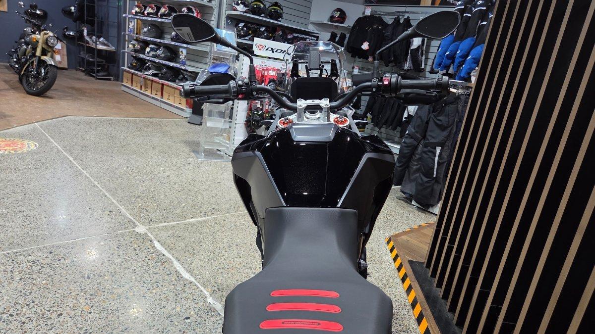 2026 BMW F 900 GS DUAL SPORTS