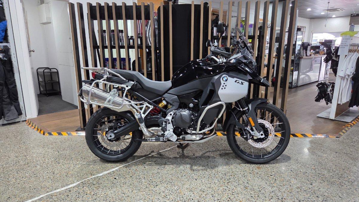 2026 BMW F 900 GS ADVENTURE DUAL SPORTS
