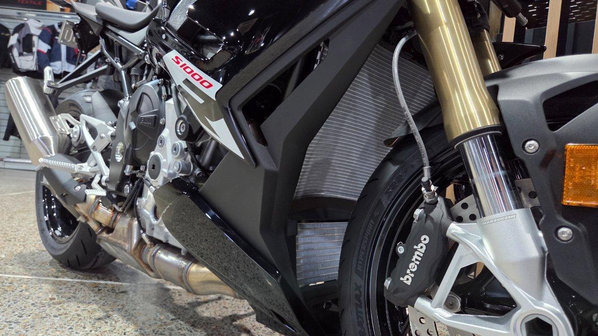 2026 BMW S 1000 R SPORTS
