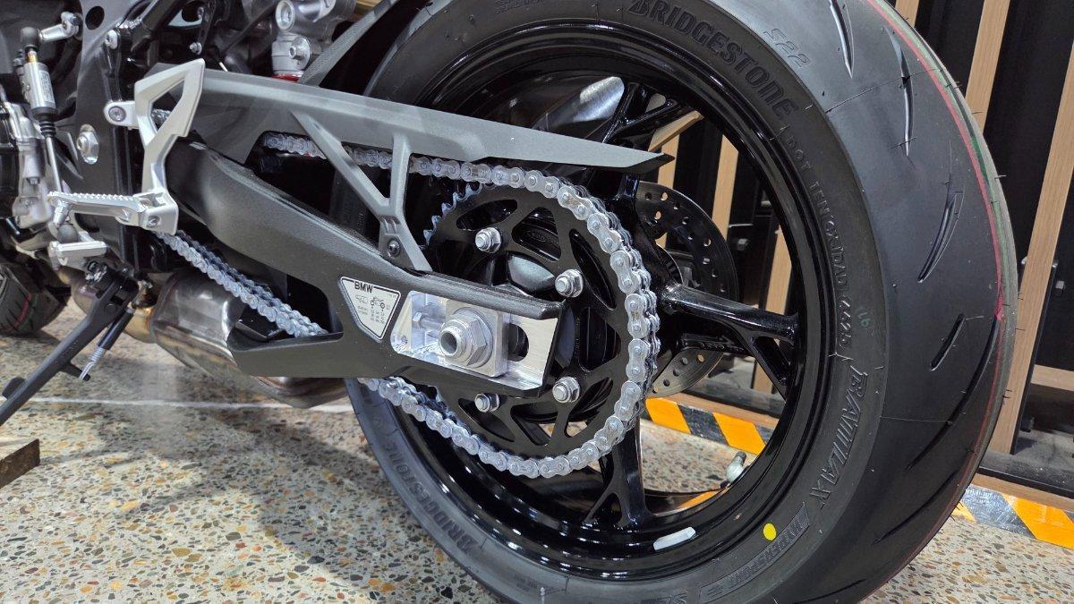 2026 BMW S 1000 R SPORTS