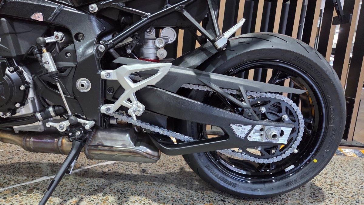 2026 BMW S 1000 R SPORTS