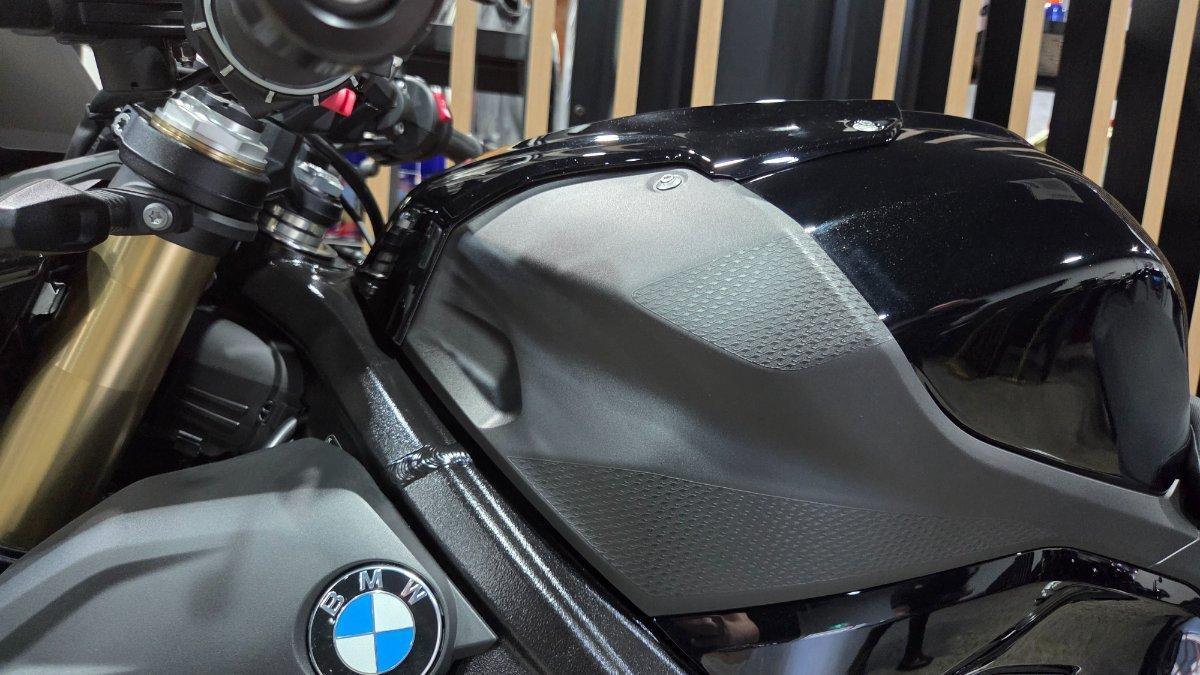 2026 BMW S 1000 R SPORTS